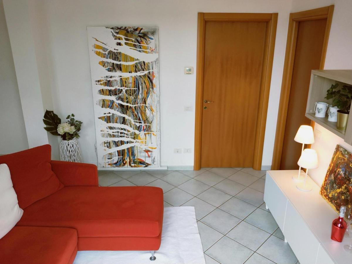 La Casa Del Cuore - Luxury Apartment Olgiate Comasco ภายนอก รูปภาพ