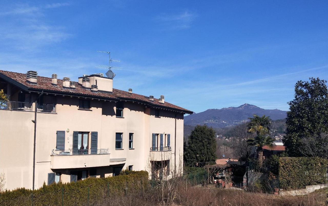 La Casa Del Cuore - Luxury Apartment Olgiate Comasco ภายนอก รูปภาพ